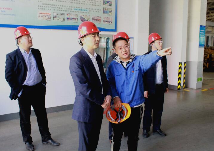 2018年4月9日，宣城市委常委、常務(wù)副市長汪謙慎來上上電纜參觀考察