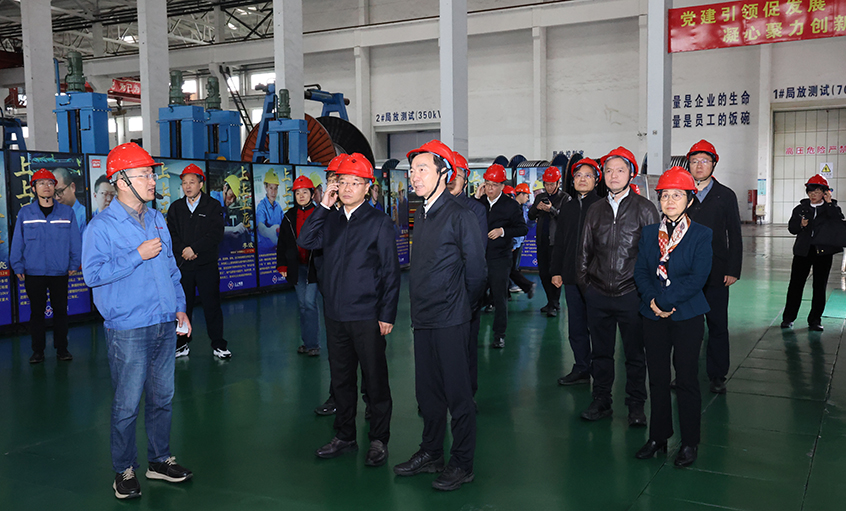 江蘇省政協(xié)副主席張樂夫來上上電纜調(diào)研